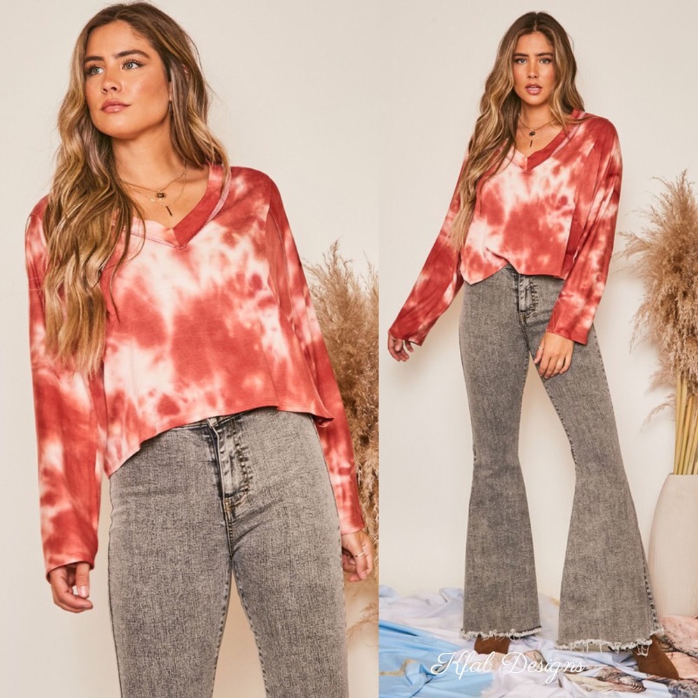 ❤️ LAST 1! V Neck Super Soft Tie Dye Batwing Top! - Picture 8 of 10